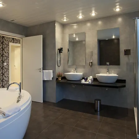 Hotel Spirit Gran 4*